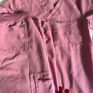 FIGS Blush Pink Scrub Ensemble